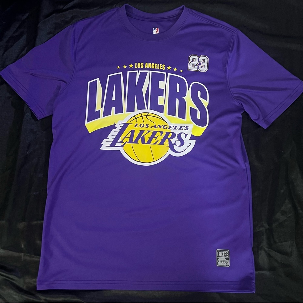 NBA Lakers Graphic T-Shirt